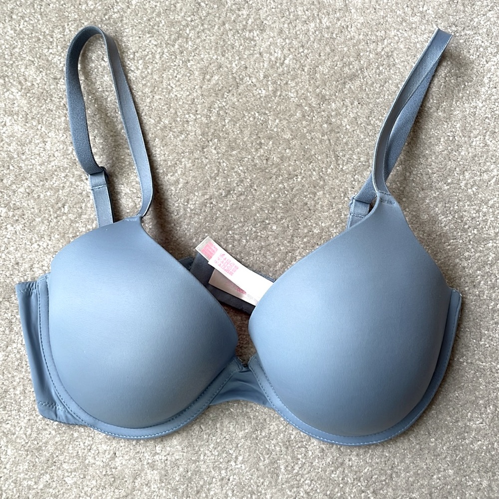 PINK Wear Everywhere Push Up bra
